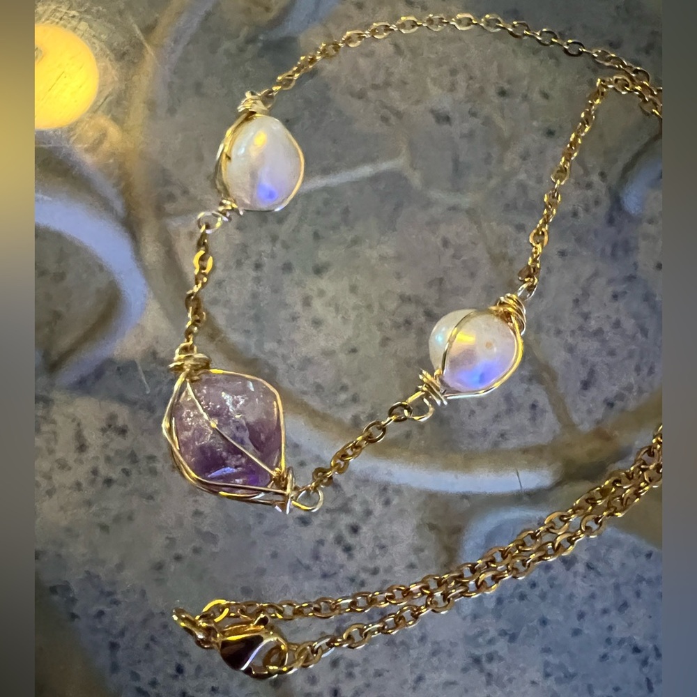 🌊Custom Aura Amethyst & Pearl Choker (15") - Picture 12 of 14